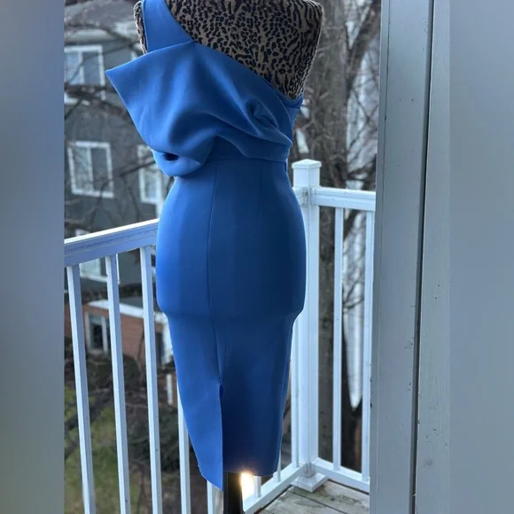 ASOS One-Shoulder Blue Draped Dress - Picture 7 of 10